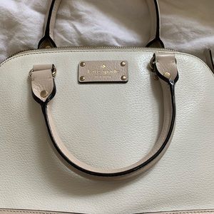 Kate spade purse: pink and white